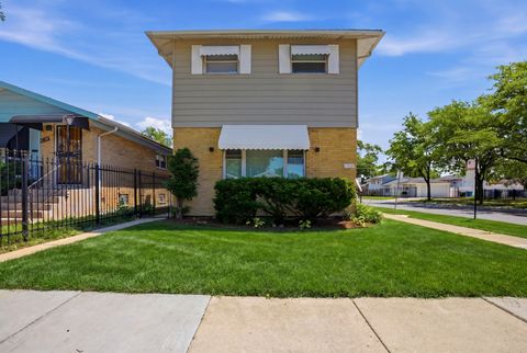 Tiny photo for 11659 S Ada Street, Chicago, IL 60643 (MLS # 12680863)