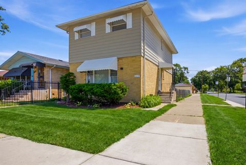 Photo of 11659 S Ada Street, Chicago, IL 60643 (MLS # 12680863)