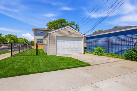 Tiny photo for 11659 S Ada Street, Chicago, IL 60643 (MLS # 12680863)