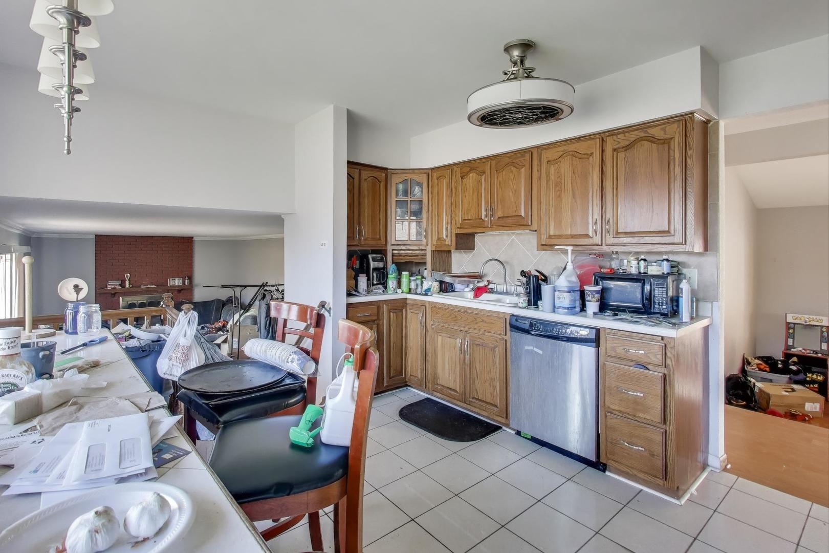 17001 Everett Avenue