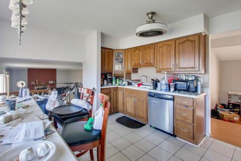 Tiny photo for 17001 Everett Avenue, South Holland, IL 60473 (MLS # 12526779)