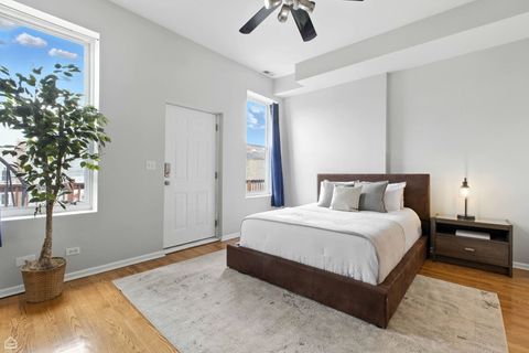 Tiny photo for 1708 W Chicago Avenue #3, Chicago, IL 60622 (MLS # 12547278)