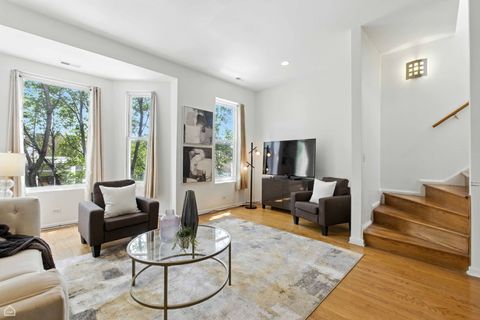 Tiny photo for 1708 W Chicago Avenue #3, Chicago, IL 60622 (MLS # 12547278)