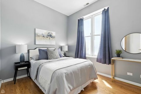 Tiny photo for 1708 W Chicago Avenue #3, Chicago, IL 60622 (MLS # 12547278)