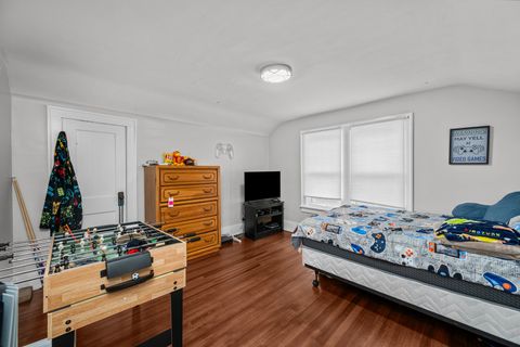 Tiny photo for 2951 Farnam Street, Davenport, IA 52803 (MLS # 12609581)