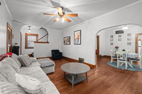 Tiny photo for 2951 Farnam Street, Davenport, IA 52803 (MLS # 12609581)