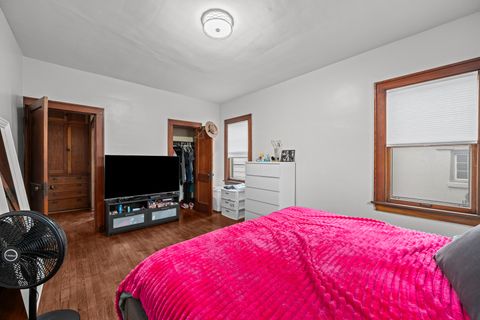 Tiny photo for 2951 Farnam Street, Davenport, IA 52803 (MLS # 12609581)