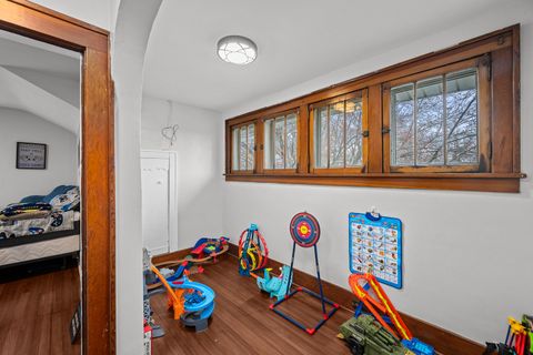 Tiny photo for 2951 Farnam Street, Davenport, IA 52803 (MLS # 12609581)