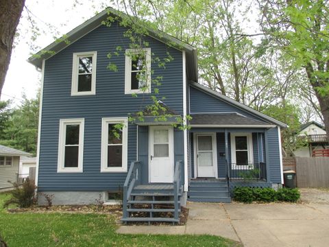 202 Parker Avenue West Chicago IL 60185