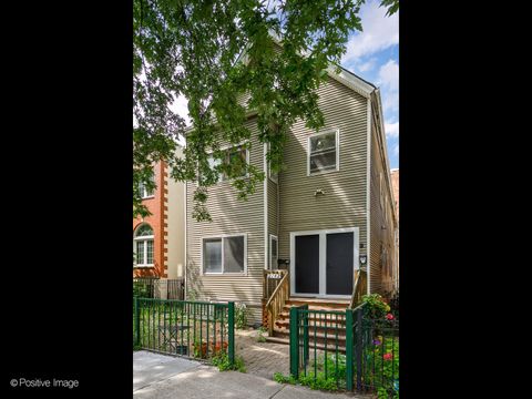 2142 N Maplewood Avenue 1F Chicago IL 60647
