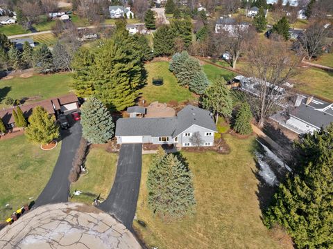 Tiny photo for 568 PAMELA Court, Gilberts, IL 60136 (MLS # 12607343)