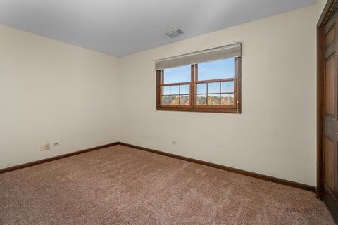 Tiny photo for 935 Sunrise Road, Green Oaks, IL 60048 (MLS # 12783972)