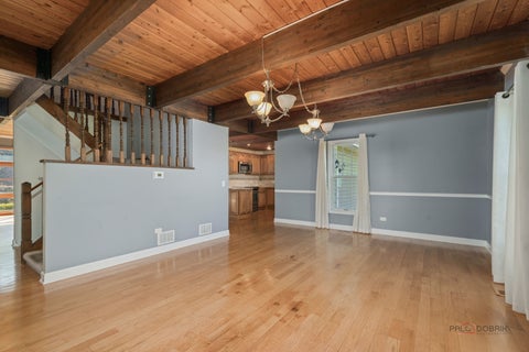 Tiny photo for 935 Sunrise Road, Green Oaks, IL 60048 (MLS # 12783972)