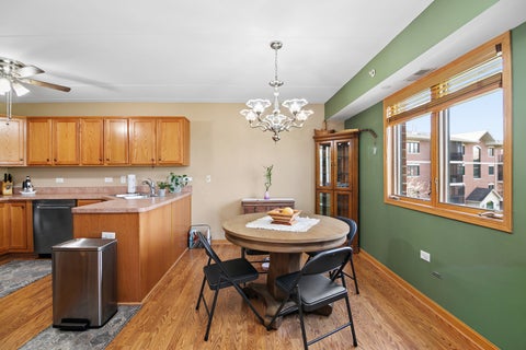 Tiny photo for 6840 W Winding Trail #301, Oak Forest, IL 60452 (MLS # 12782522)