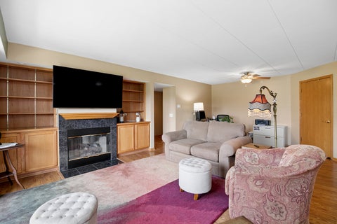 Tiny photo for 6840 W Winding Trail #301, Oak Forest, IL 60452 (MLS # 12782522)