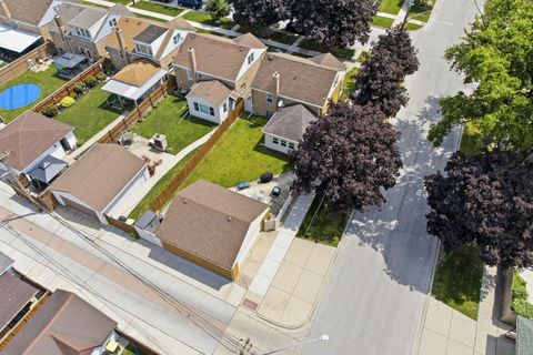 Tiny photo for 2600 clarke Street, River Grove, IL 60171 (MLS # 12677191)