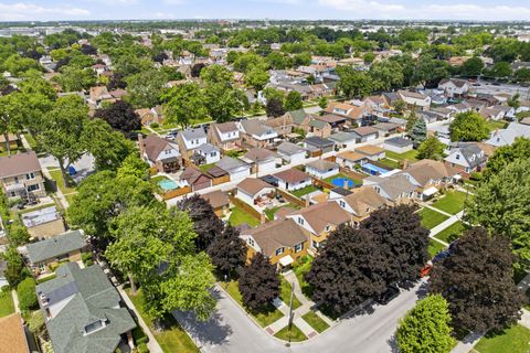 Tiny photo for 2600 clarke Street, River Grove, IL 60171 (MLS # 12677191)
