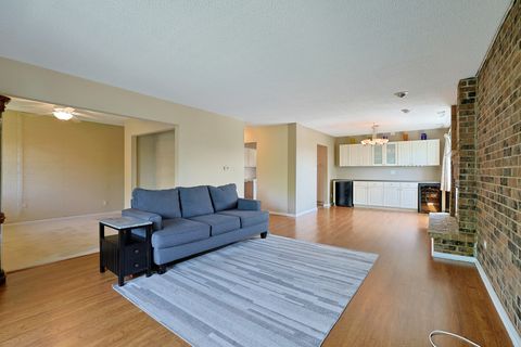 Tiny photo for 1501 Woodbridge Road #3E, Joliet, IL 60436 (MLS # 12411430)
