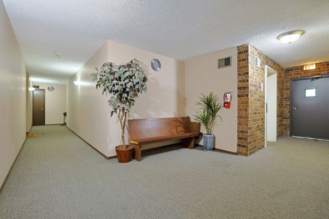 Tiny photo for 1501 Woodbridge Road #3E, Joliet, IL 60436 (MLS # 12411430)