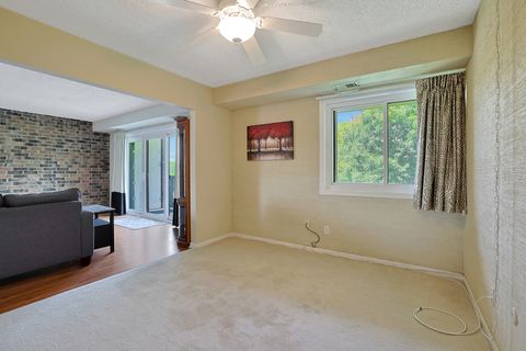 Tiny photo for 1501 Woodbridge Road #3E, Joliet, IL 60436 (MLS # 12411430)