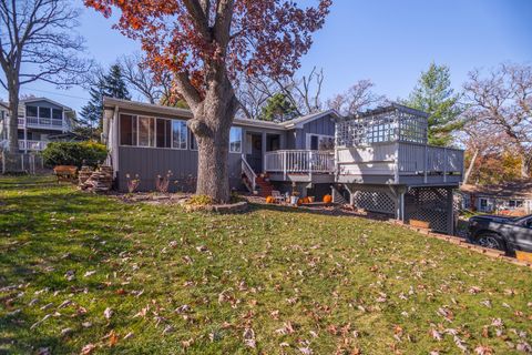 A home in Oakwood Hills