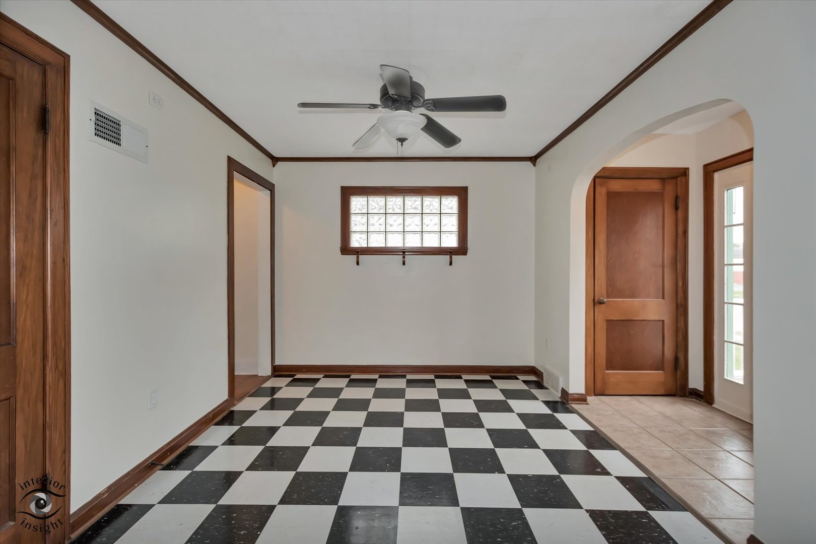 617 Dekalb Avenue