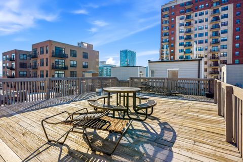 Tiny photo for 1503 S State Street #512, Chicago, IL 60605 (MLS # 12569480)