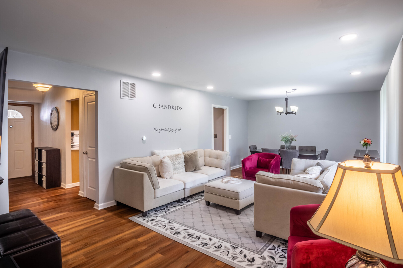 648 Dauphine Court D