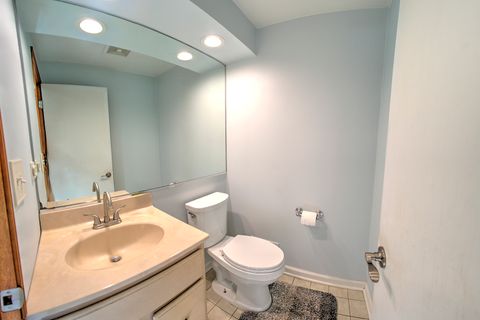 A home in Mount Prospect