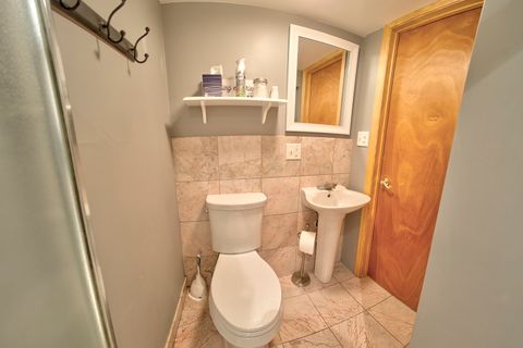 A home in Mount Prospect