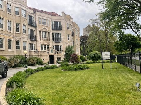 Photo of 6832 S South Shore Drive #1, Chicago, IL 60649 (MLS # 12466881)