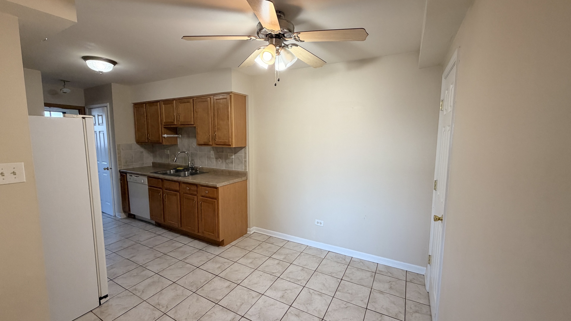 6348 Washington Street 3D