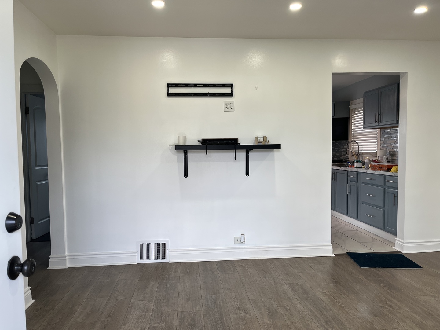 93 E 151st Street