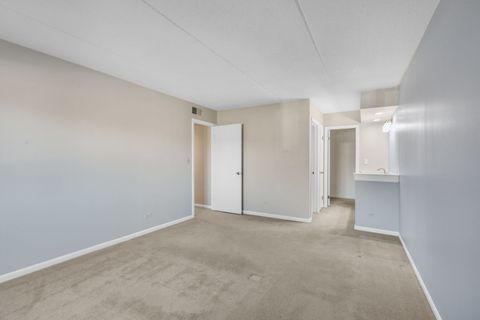 Tiny photo for Des Plaines, IL 60016 (MLS # 12565552)