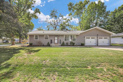 Photo of 333 E Orchard Avenue, Atwood, IL 61913 (MLS # 12484001)