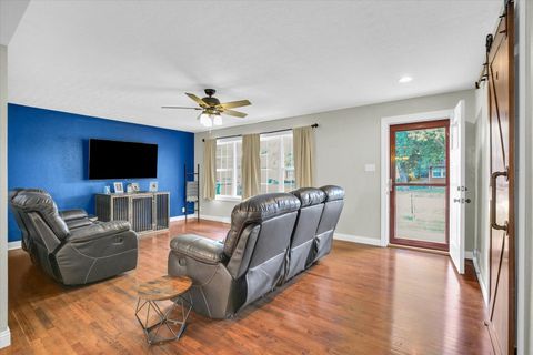 Tiny photo for 333 E Orchard Avenue, Atwood, IL 61913 (MLS # 12484001)
