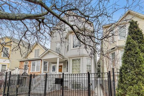 3634 W Dickens Avenue Chicago IL 60647