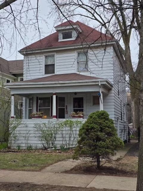 5534 N Wayne Avenue Chicago IL 60640