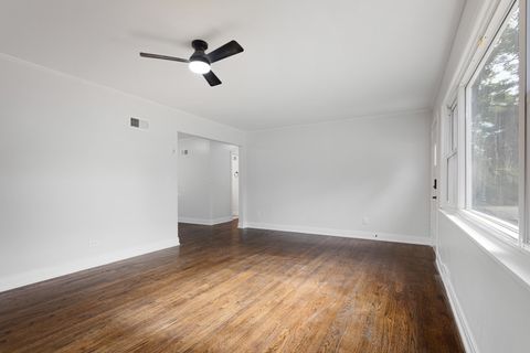 Tiny photo for 606 Longfellow Avenue, Deerfield, IL 60015 (MLS # 12488461)