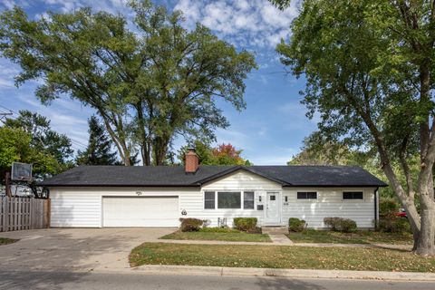 Photo of 606 Longfellow Avenue, Deerfield, IL 60015 (MLS # 12488461)