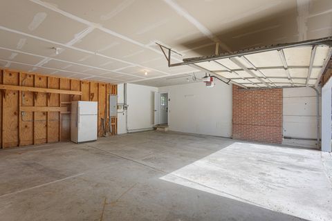 Tiny photo for 606 Longfellow Avenue, Deerfield, IL 60015 (MLS # 12488461)