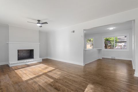 Tiny photo for 606 Longfellow Avenue, Deerfield, IL 60015 (MLS # 12488461)