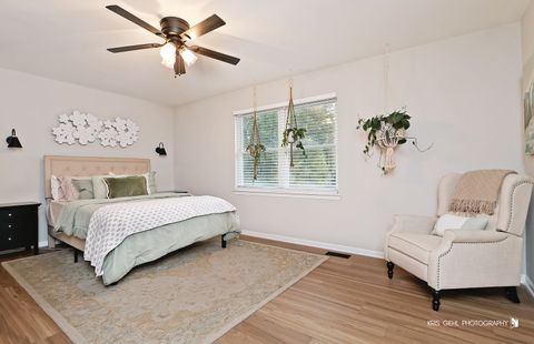 Tiny photo for 26373 W Bond Avenue, Antioch, IL 60002 (MLS # 12493039)