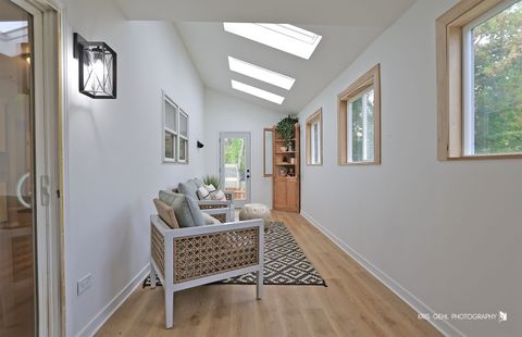 Tiny photo for 26373 W Bond Avenue, Antioch, IL 60002 (MLS # 12493039)