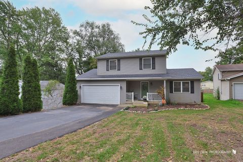 Photo of 26373 W Bond Avenue, Antioch, IL 60002 (MLS # 12493039)