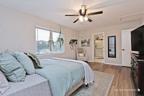 Tiny photo for 26373 W Bond Avenue, Antioch, IL 60002 (MLS # 12493039)