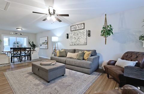 Tiny photo for 26373 W Bond Avenue, Antioch, IL 60002 (MLS # 12493039)