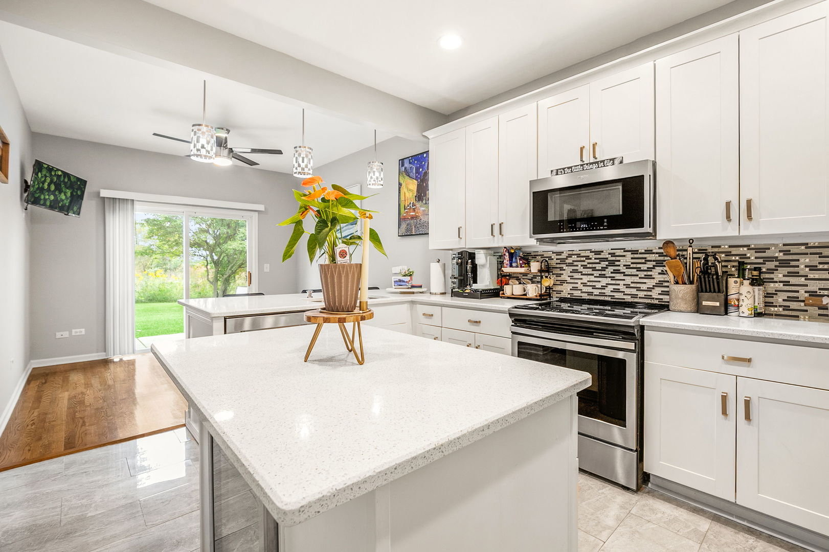 1693 S Candlestick Way 1693