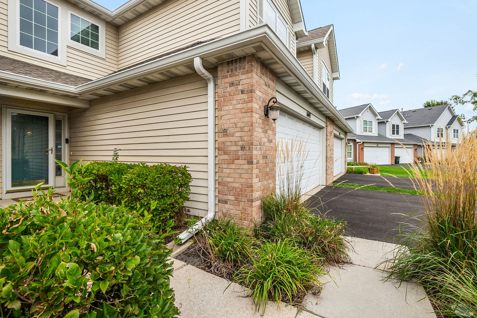1693 S Candlestick Way 1693