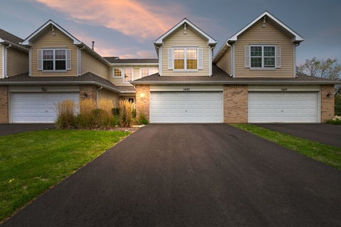 Photo of 1693 S Candlestick Way #1693, Waukegan, IL 60085 (MLS # 12766913)